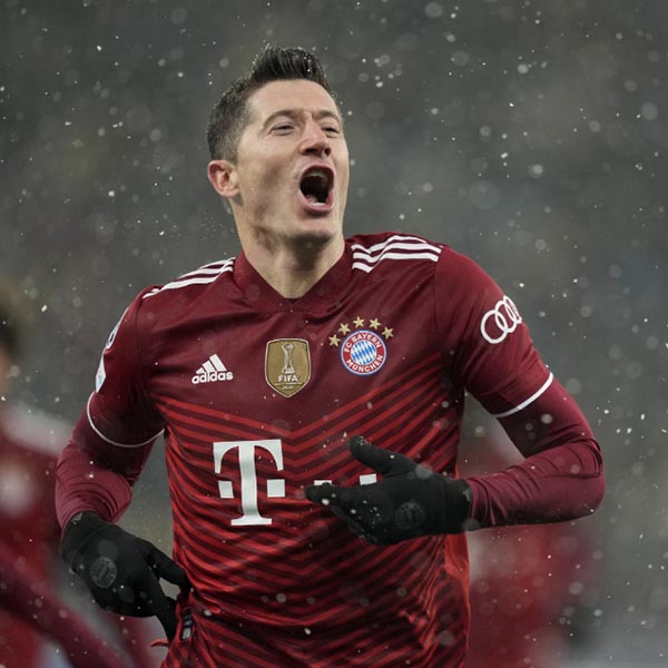 Robert Lewandowski (رابرت لواندوفسکی)