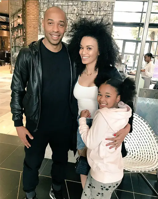 تیری آنری و دخترش