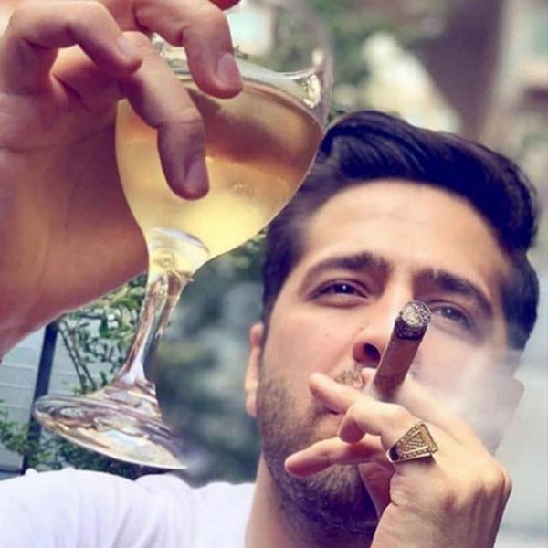 داوود غفاری صاحب سایت شرطبندی