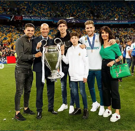 زین‌الدین زیدان قهرمانی