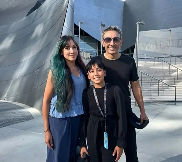 شادمهر عقیلی خانواده